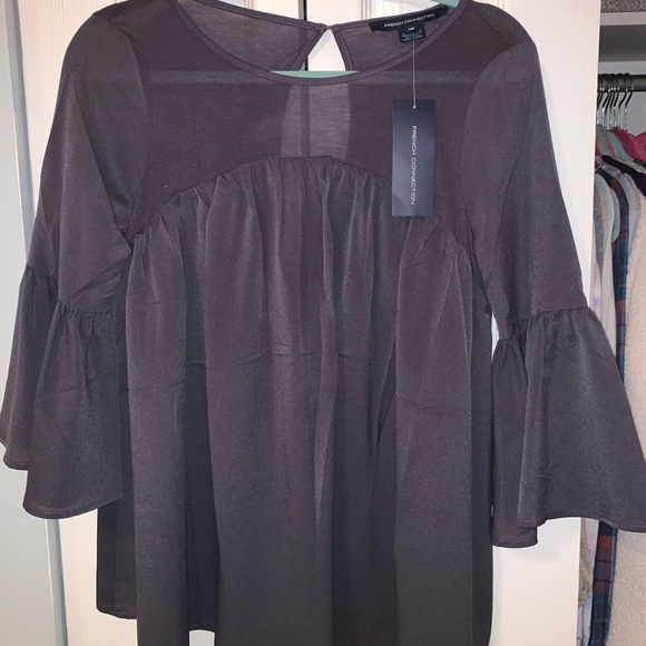 Polly Plains Ruffle Sleeve Top - Picture 2 of 4